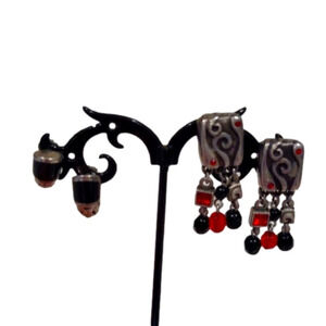Set of Two Pairs of Earrings